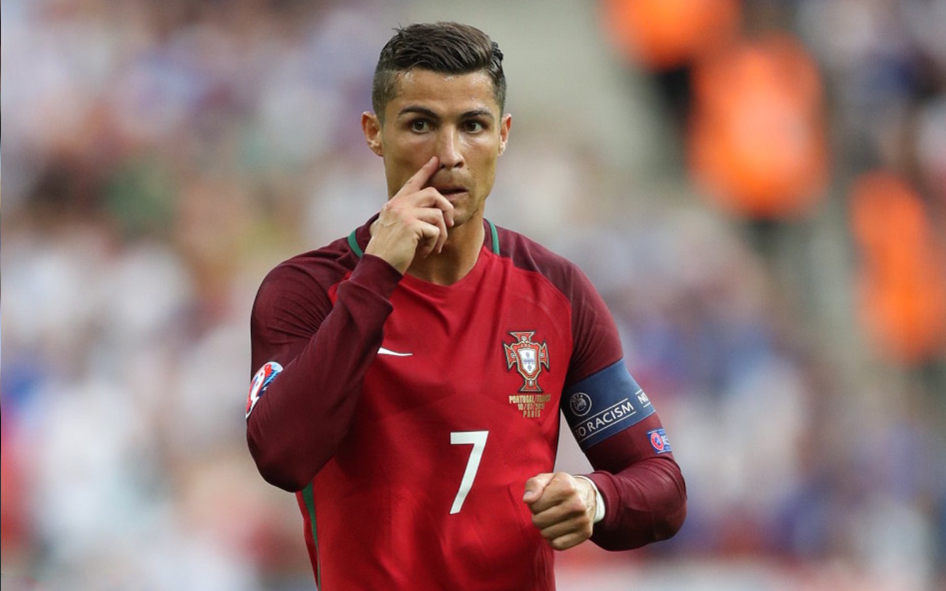 意甲裁判判罚标准的国际比较，意甲裁判服赞助商legea